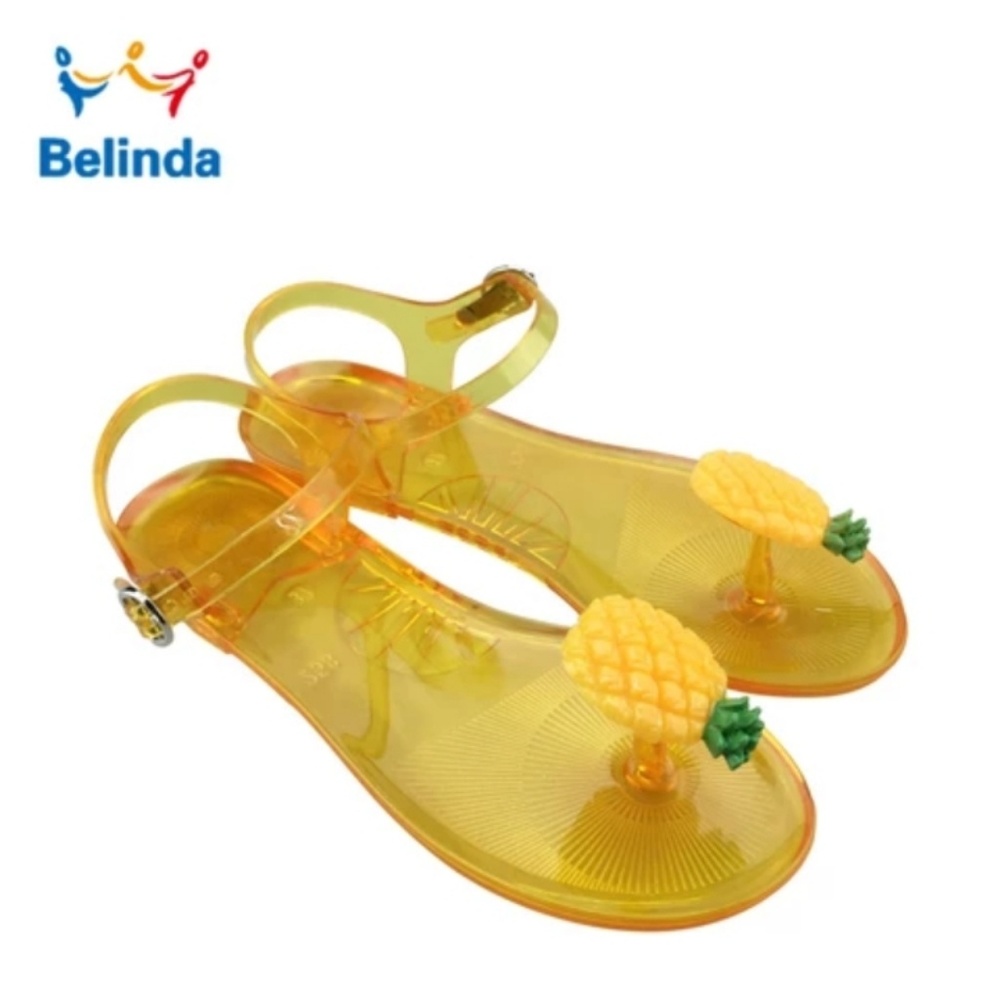 Women sandals